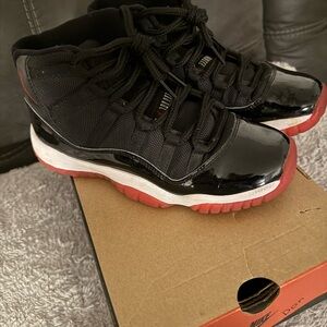 Air Jordan 11 Retro Breds 2019 kids size 6.5 w/original box